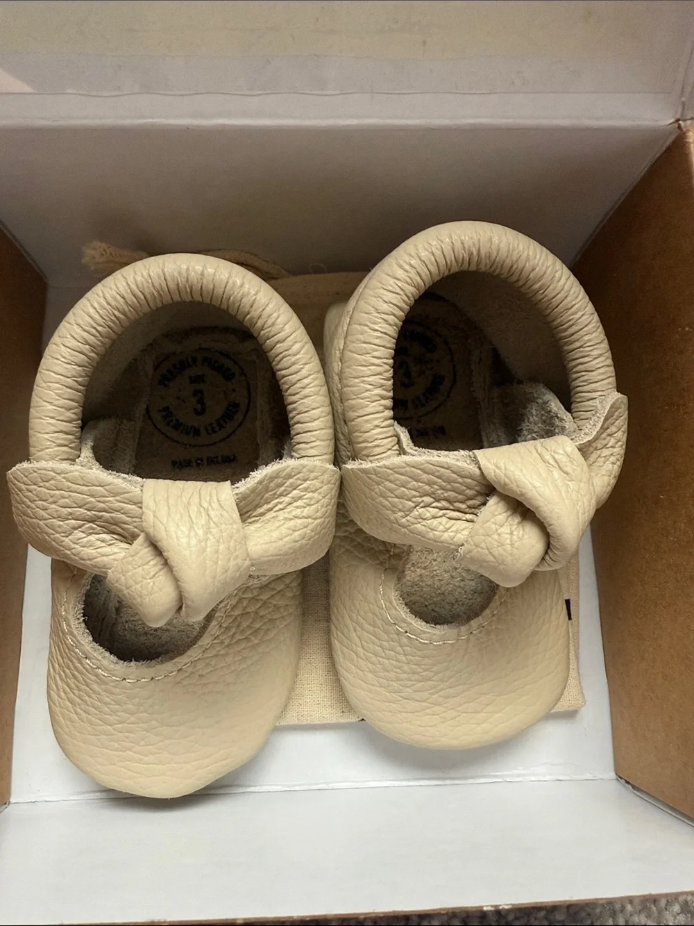 Freshly Picked Leather Knotted Bow Moccasins Baby Shoes in Birch